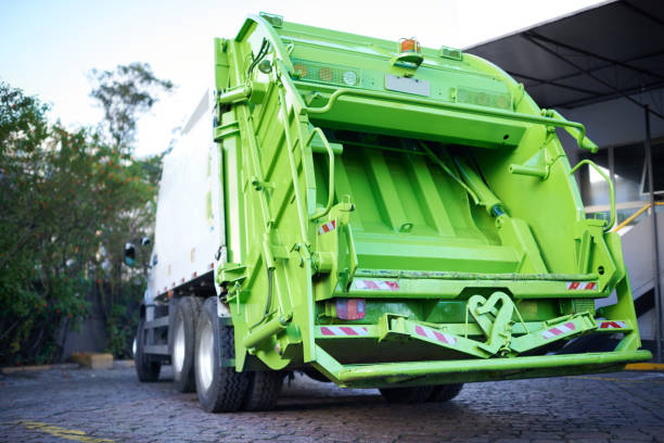 Best Yard Cleanup Services  in Maplewood, MO